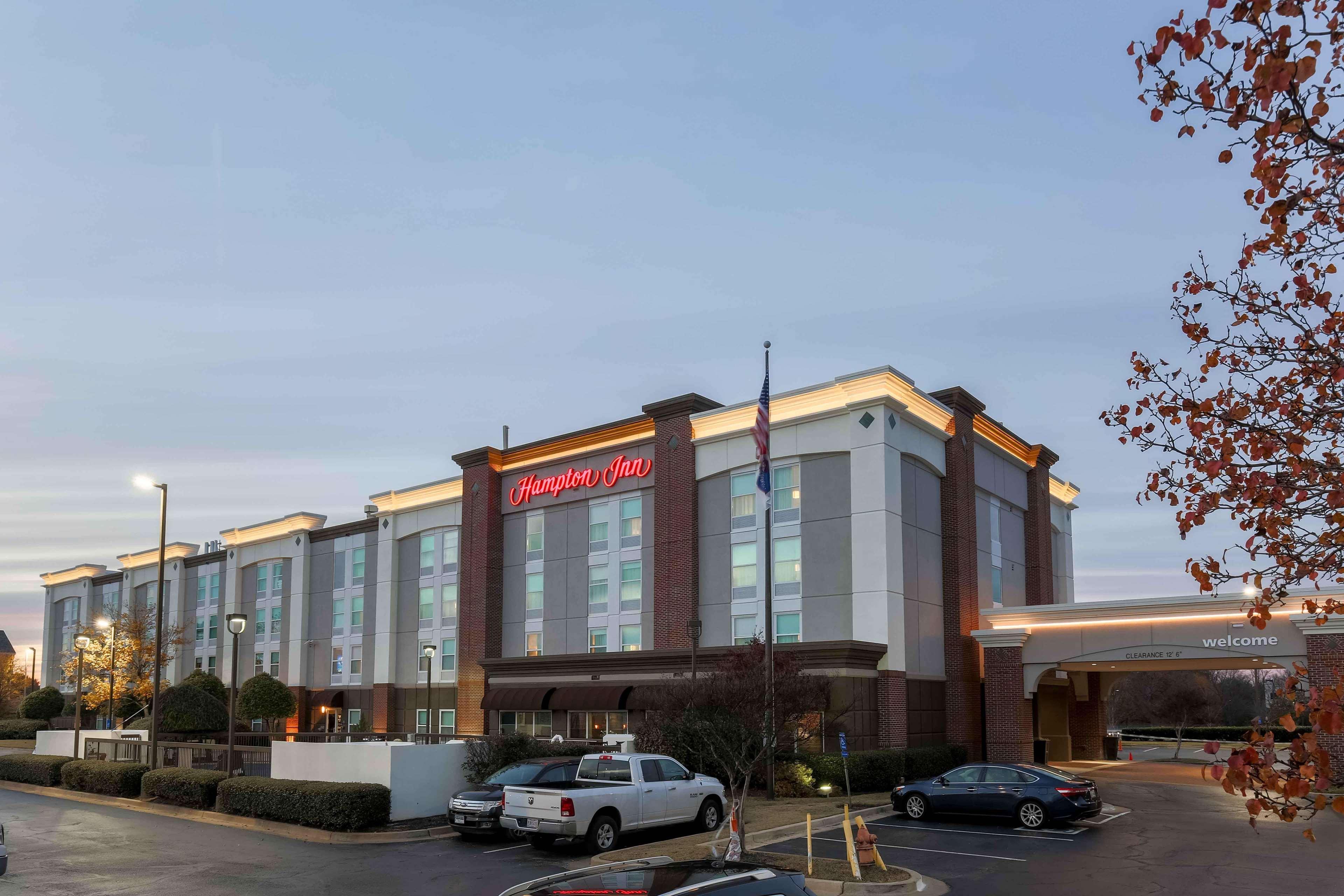 Hampton Inn Memphis-Southwind Exterior photo