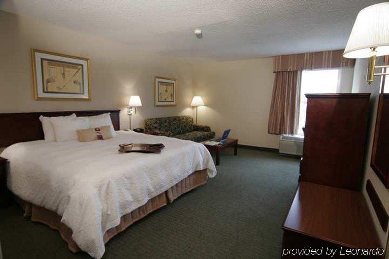 Hampton Inn Memphis-Southwind Room photo